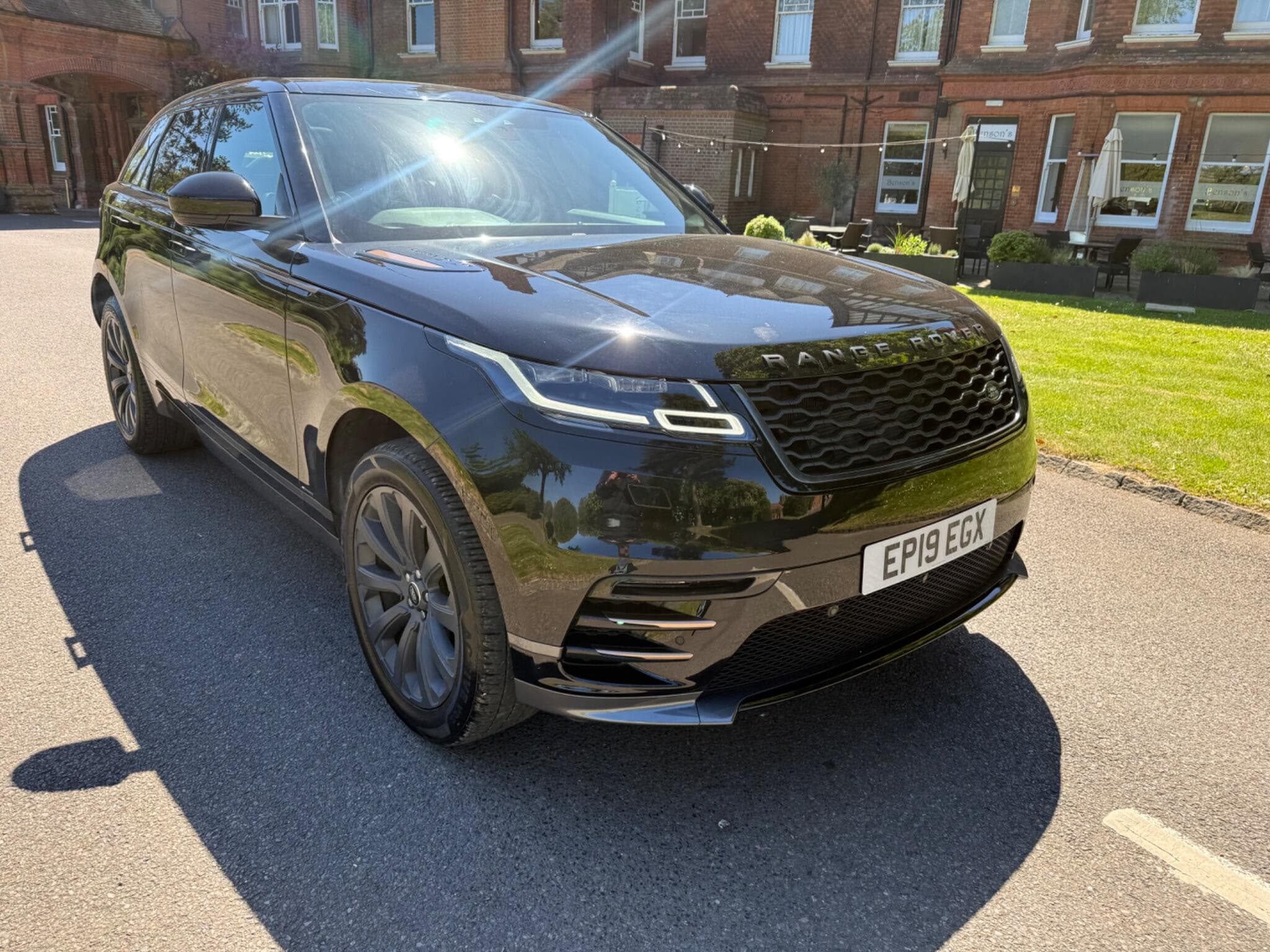 Land Rover Range Rover Velar