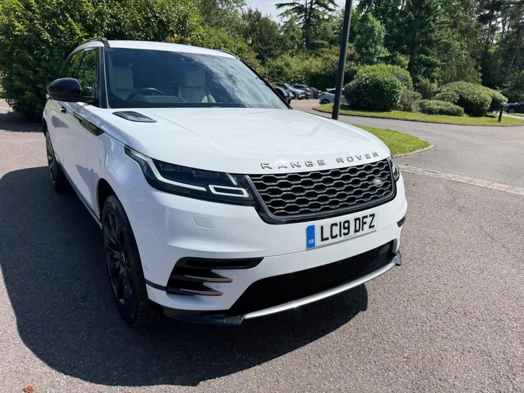 Land Rover Range Rover Velar